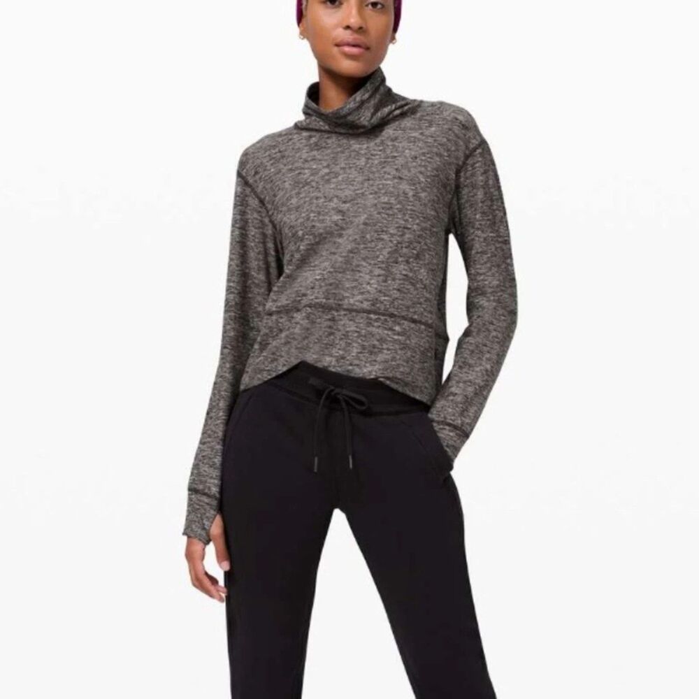 Lululemon Ready to Rulu Heathered Black Gray Fleece Pullover  W3DTYS size 2